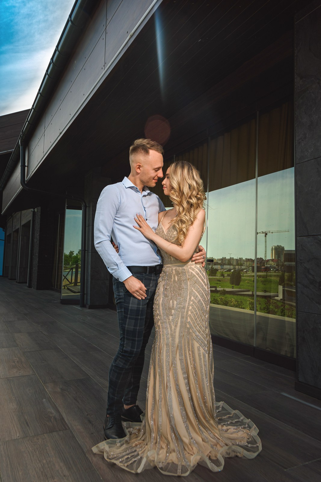 Фотосессиия для пары влюбленных. Компания и фотошкола по созданию контента в Москве