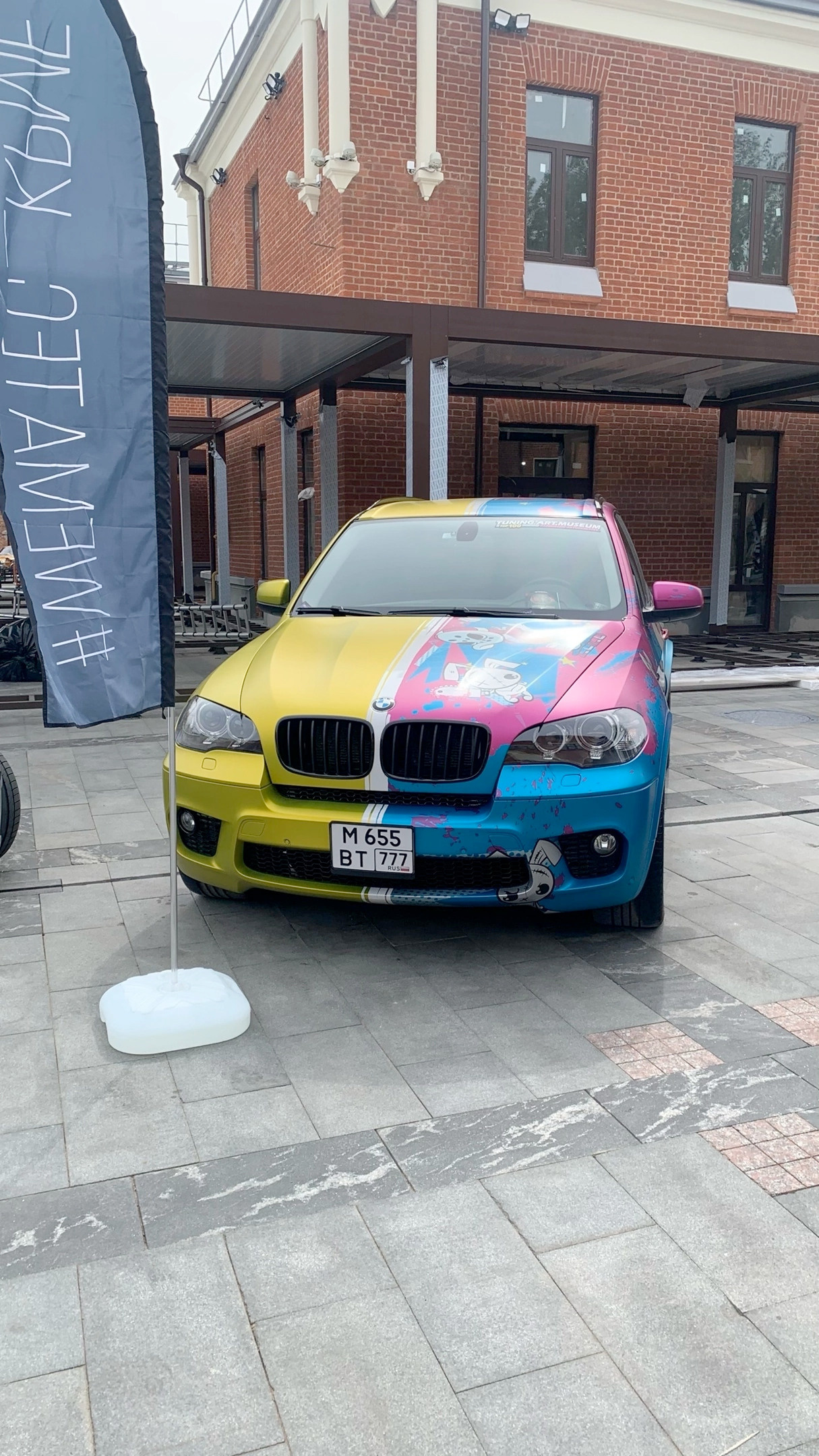 Винилография на BMW X5. Студия дизайна и оклейки авто Barmaley Design