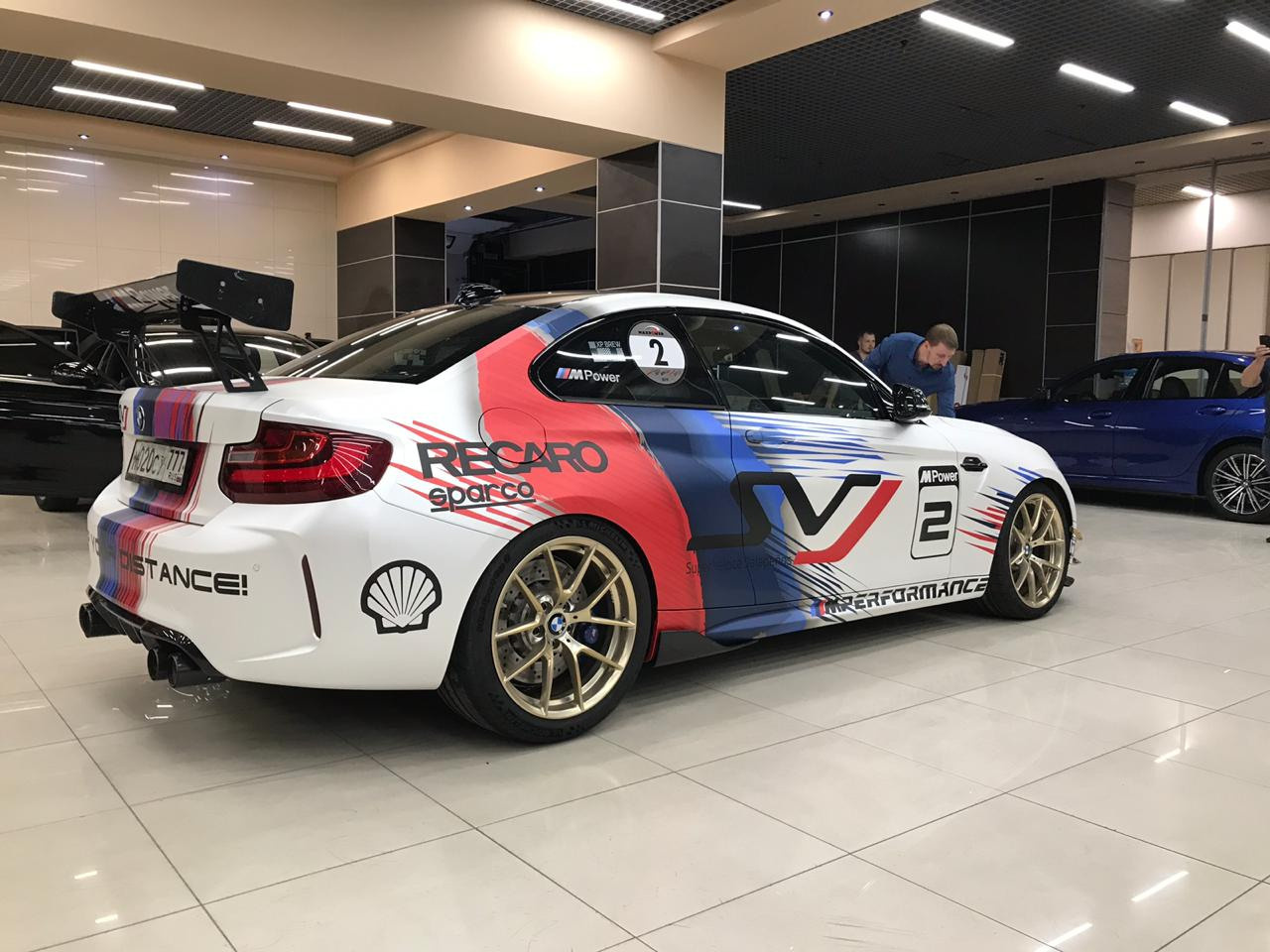 Винилография на BMW M2. Студия дизайна и оклейки авто Barmaley Design