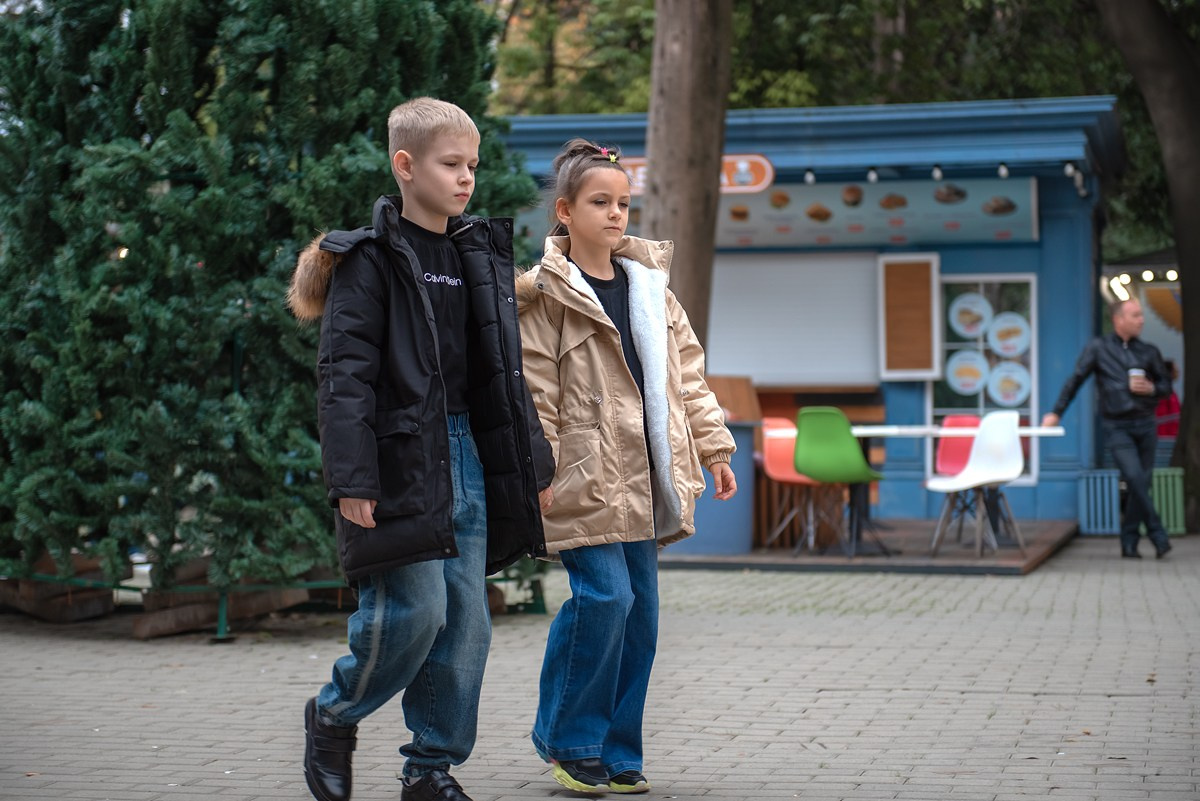 Парк Ривьера дефиле HAPPYkids. Семейный и коммерческий фотограф в Сочи Александр Бодунов