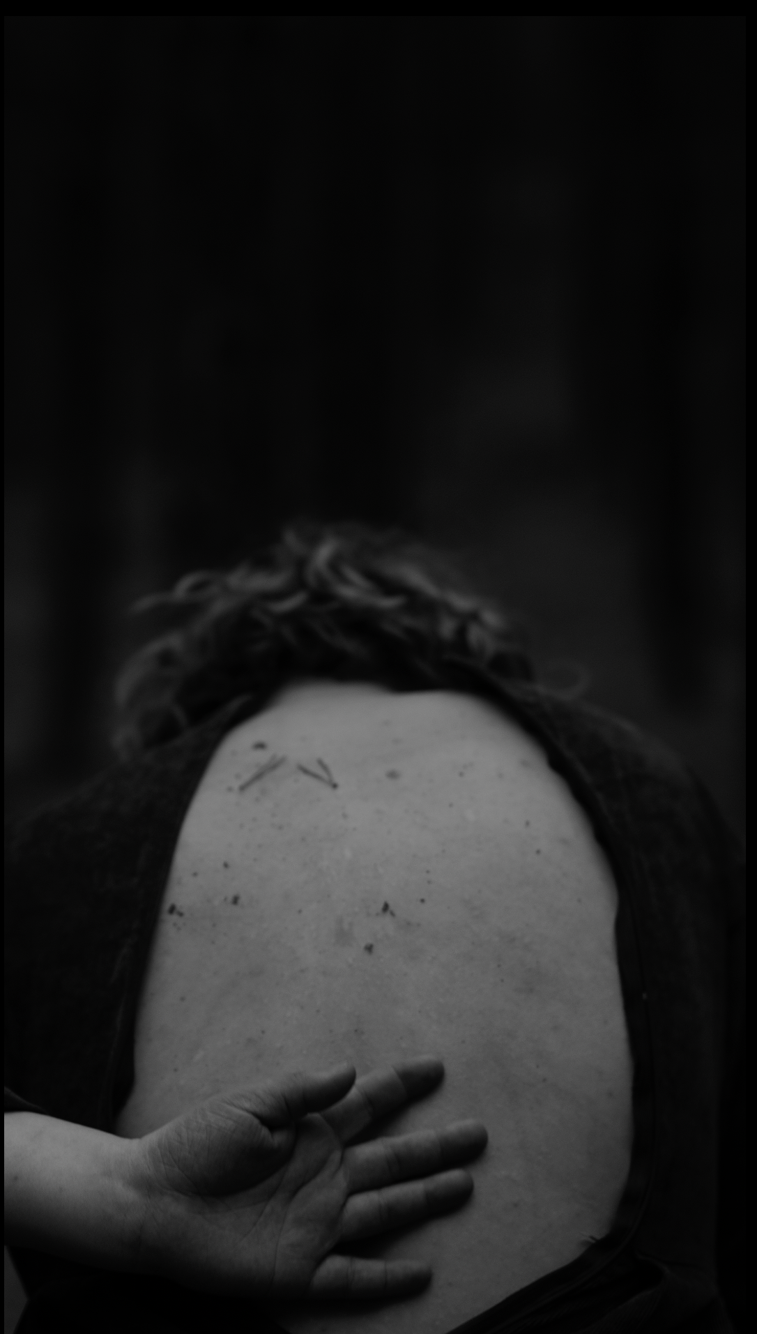 Видеоинсталляция Место Пробела. Художественная группа «Нежные Бабы»