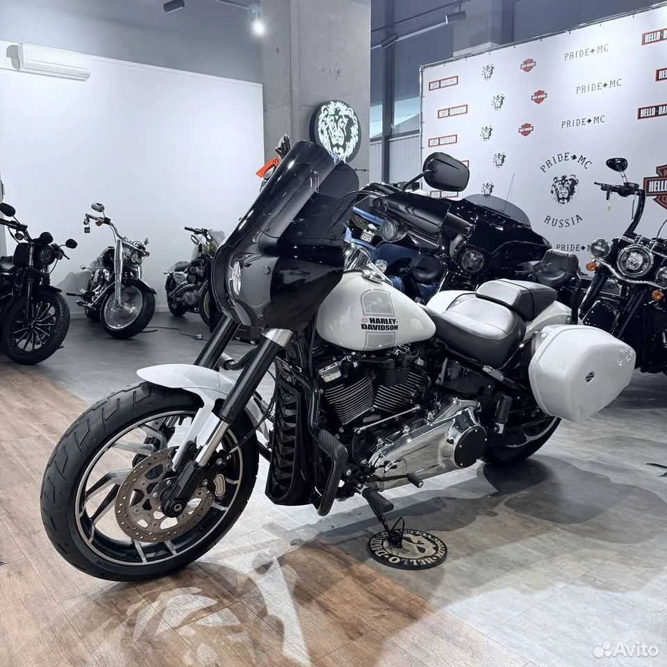 2021 Sport Glide АВS Сlub-Stylе Black&Whitе. Hello Davidson, Москва. Только хорошие мотоциклы…