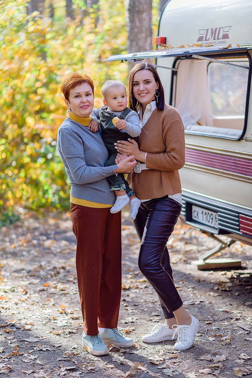 Семейная съемка в кемпинге. Фотограф Ростов-на-Дону Белла Керимова
