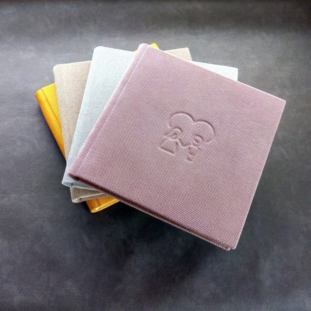 Фотокнига «Текстиль». Душевный фотограф в Санкт-Петербурге. Свадебные и семейные фотосессии