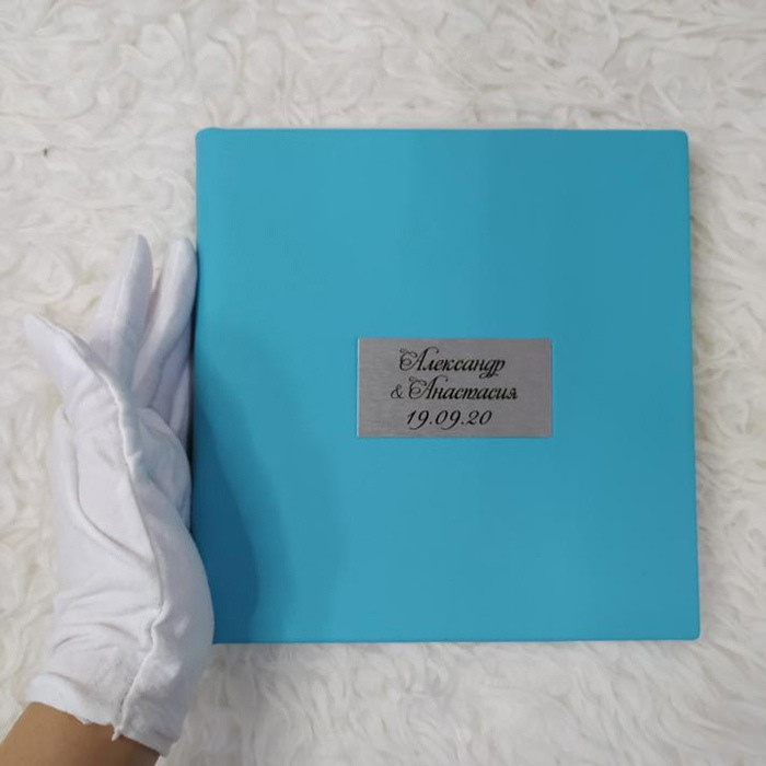 Фотокнига «Экокожа». Душевный фотограф в Санкт-Петербурге. Свадебные и семейные фотосессии