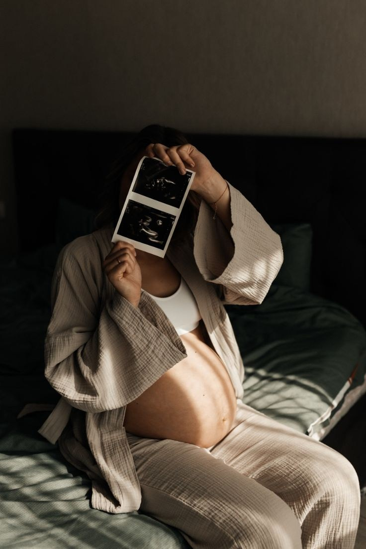 Домашняя фотосессия, в ожидании малыша. Фотограф в Иркутске Кристина Телегина