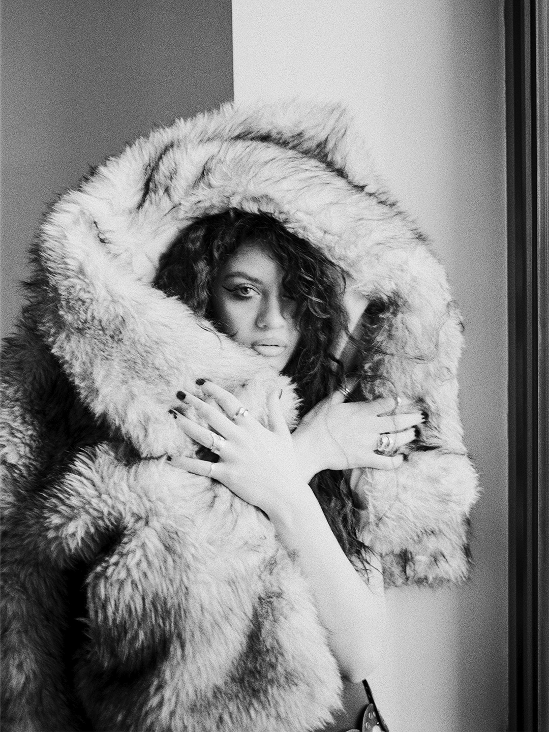 <A>. Плёночный фотограф Москва, Саша Звук