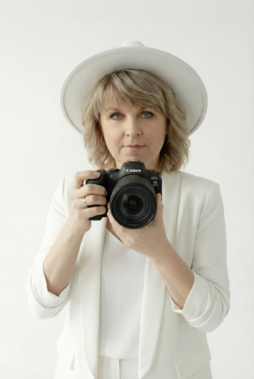 Бизнес портреты. Шаблоны и дизайны выпускных альбомов и фотокниг