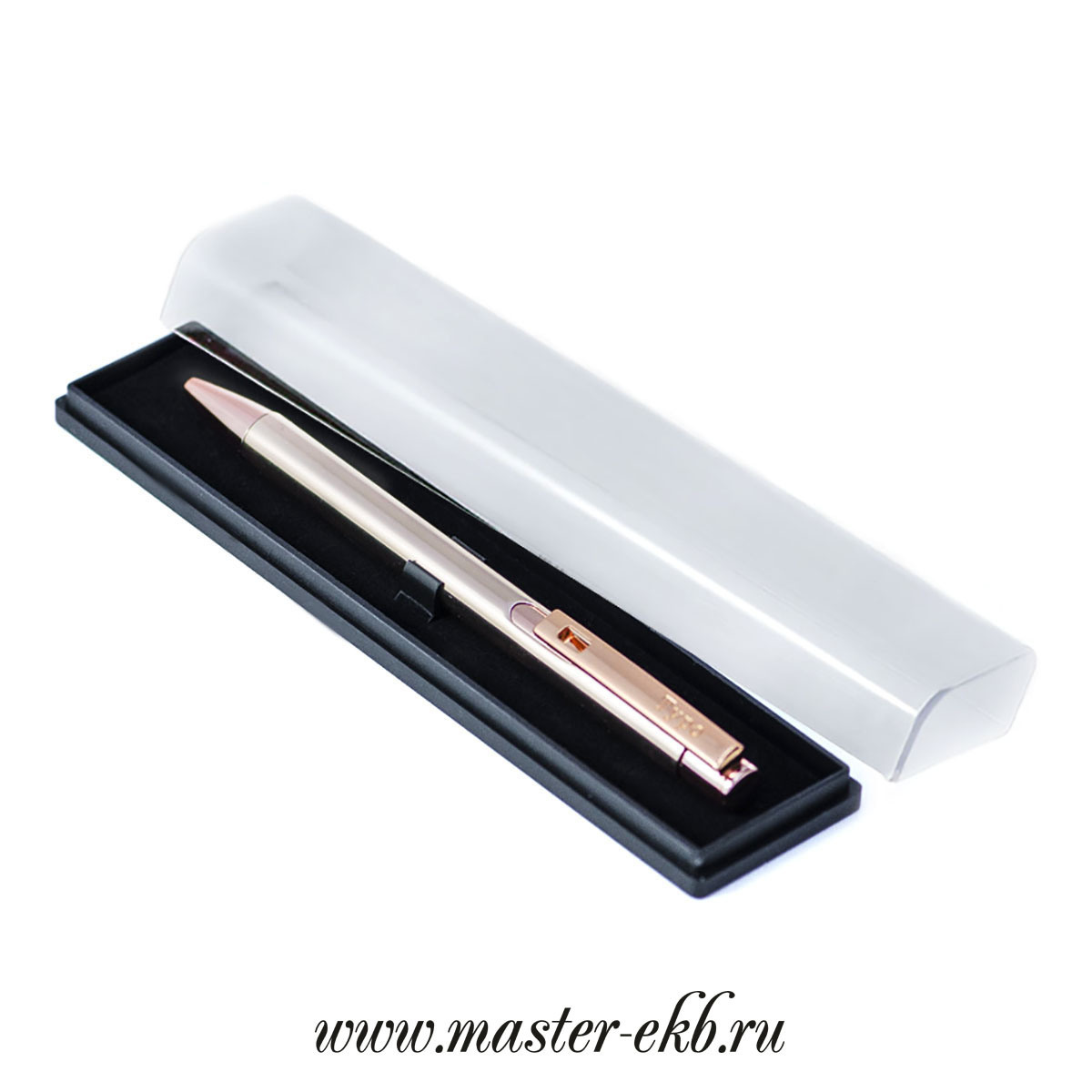 Гравировка. Свадебный фотограф на Урале Виктор Соколов