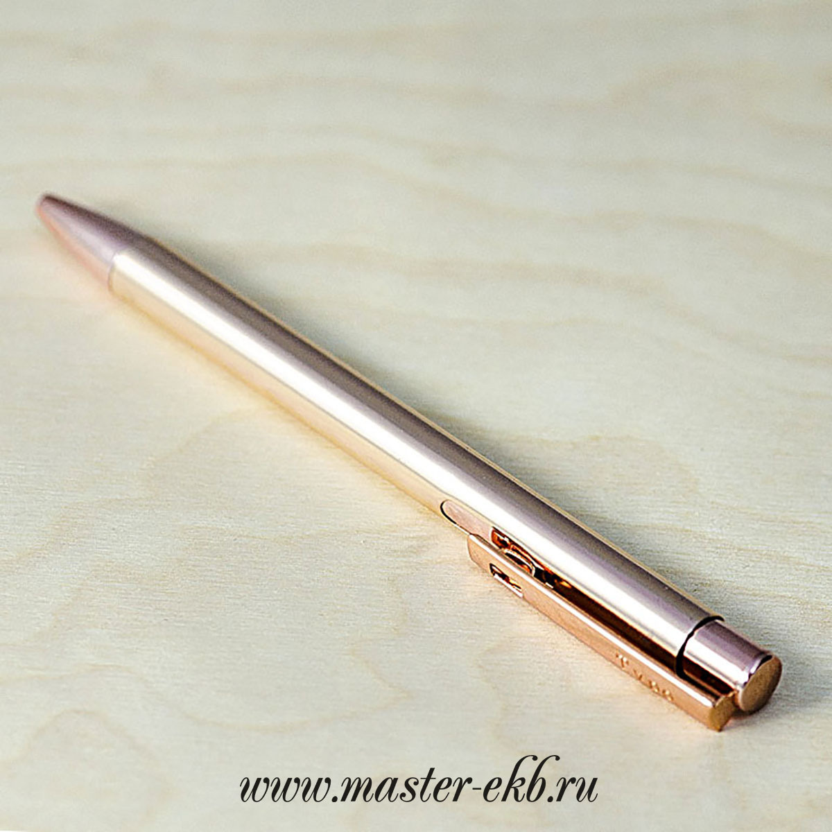 Гравировка. Свадебный фотограф на Урале Виктор Соколов