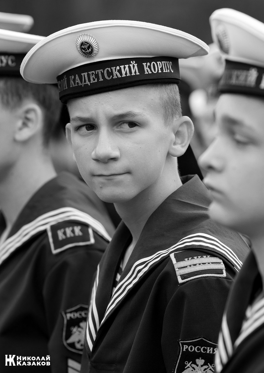 Эмоциональный портрет юного  кадета во время принятия присяги в Кронштадте.