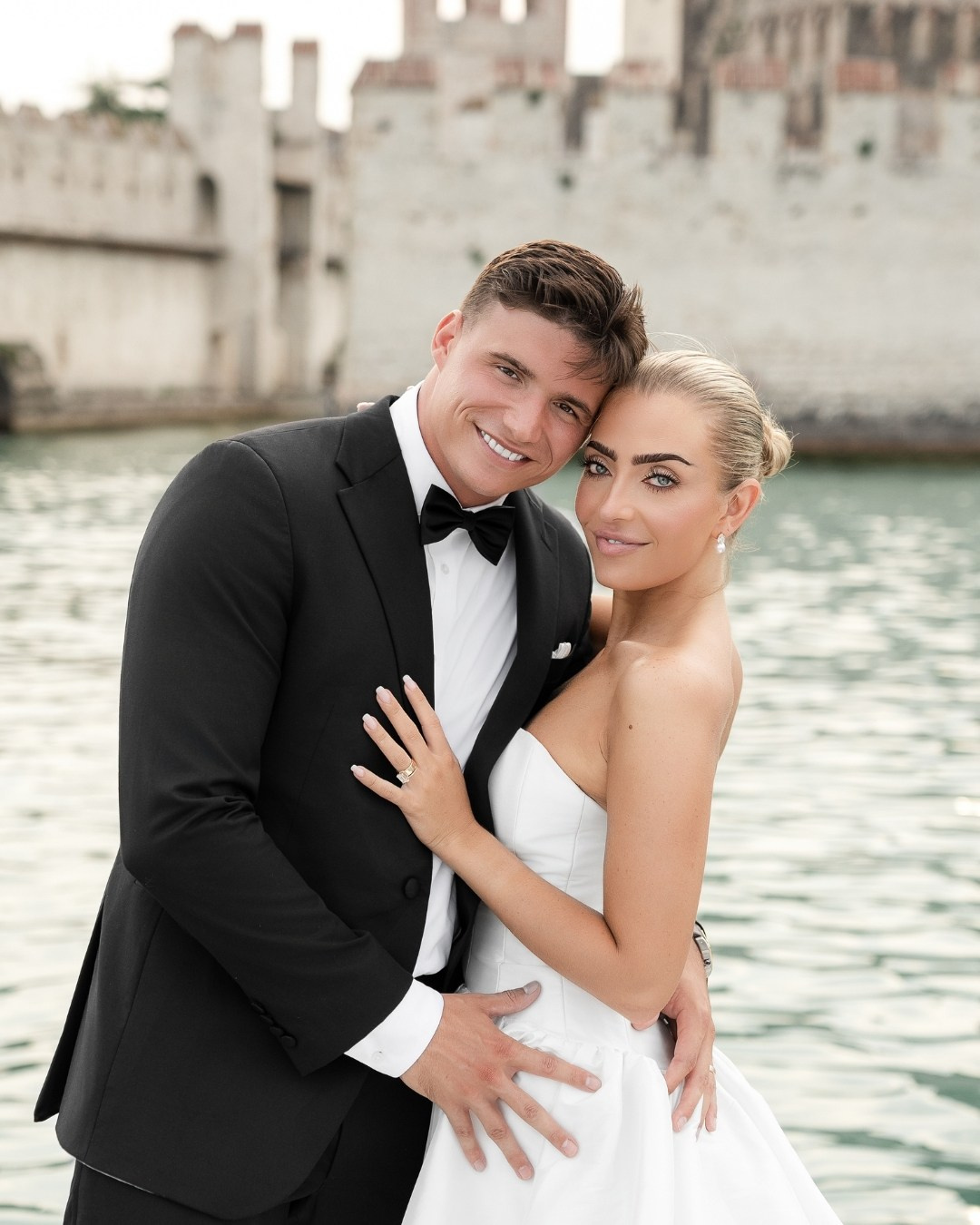 Elopement packages. Maria Anistratova | Destination Photographer, Videographer & Drone Pilot — Lake Como