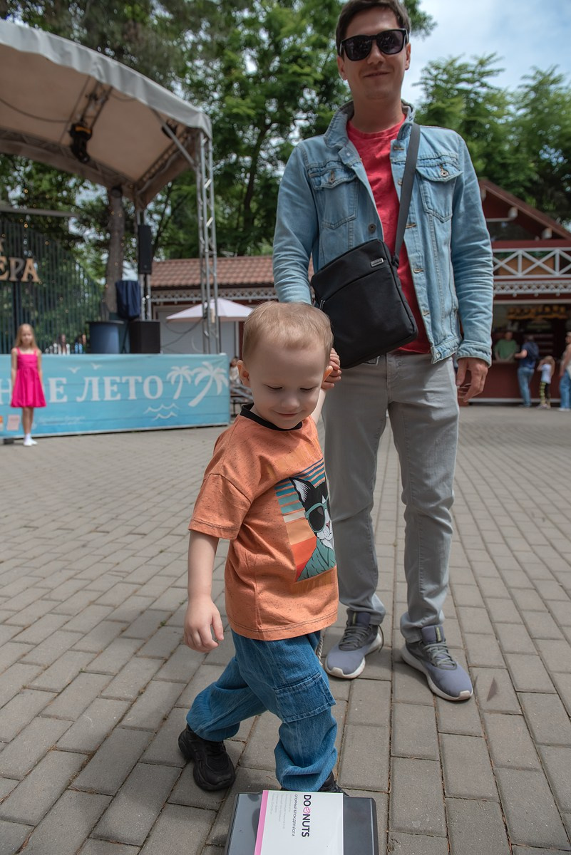 Парк Ривьера дефиле HAPPYkids. Семейный и коммерческий фотограф в Сочи Александр Бодунов