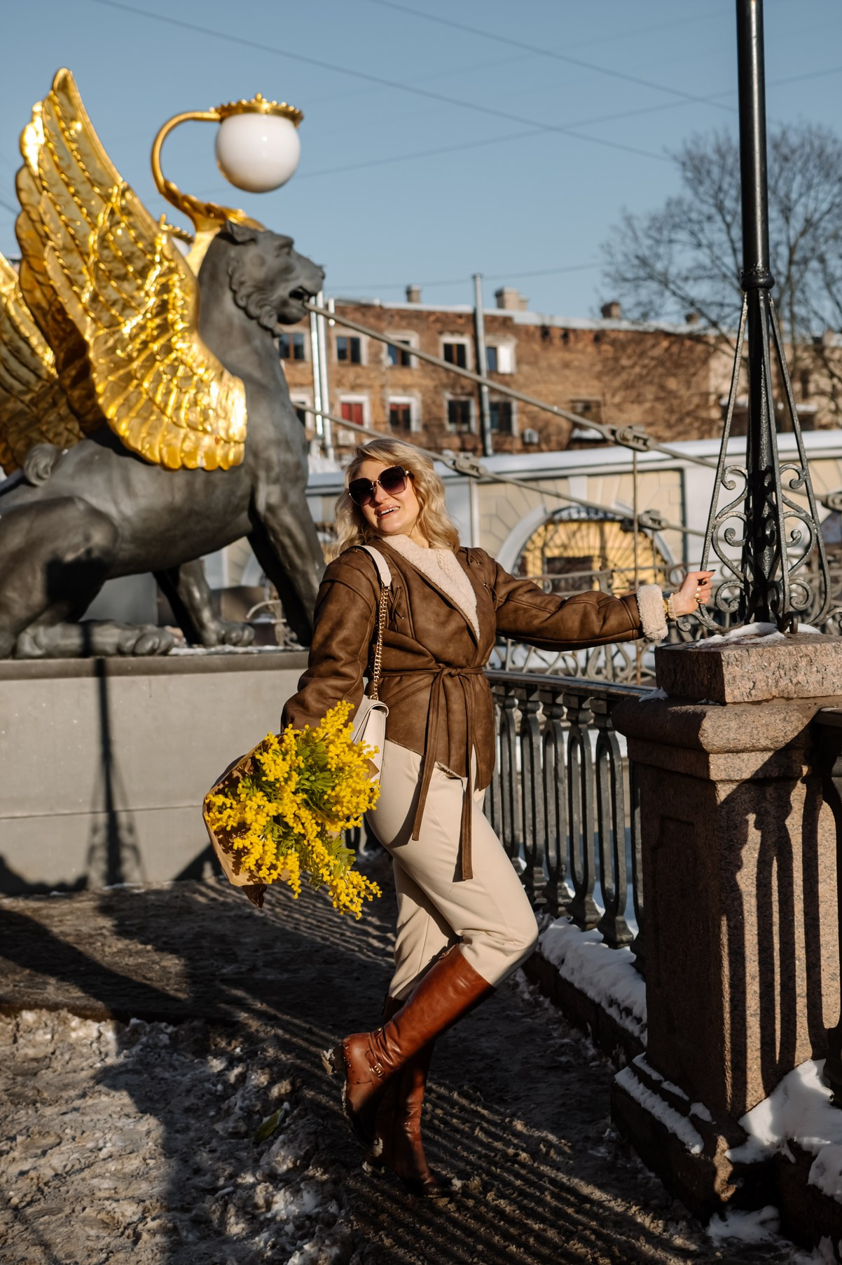Весна. Прогулка с цветами. Свадебный и семейный фотограф в Санкт-Петербурге Елена Худякова