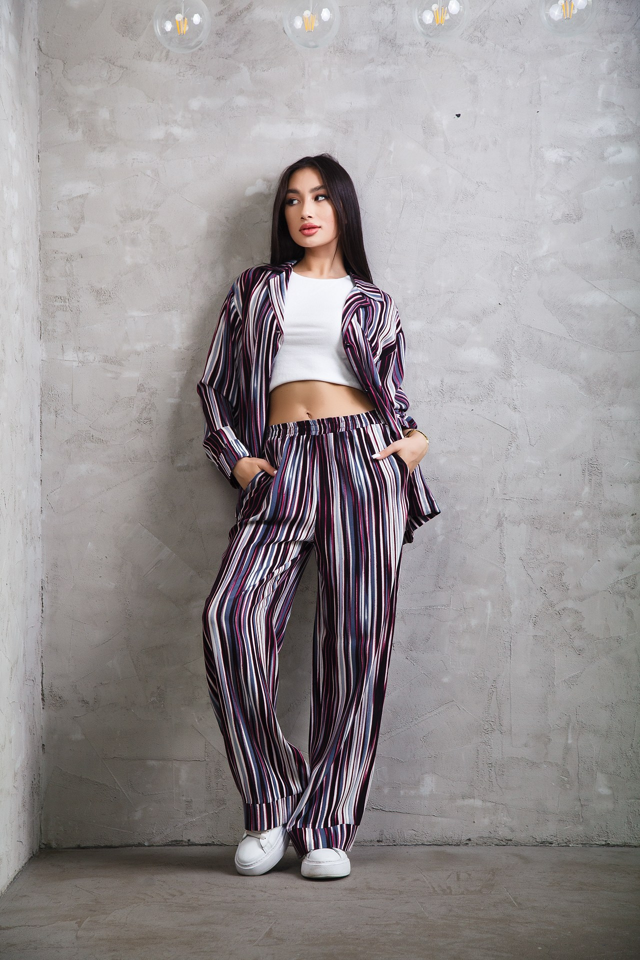 Реклама женской одежды. Натан Супервайзер по Продакшену