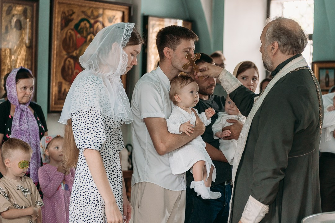 Крещение Евы