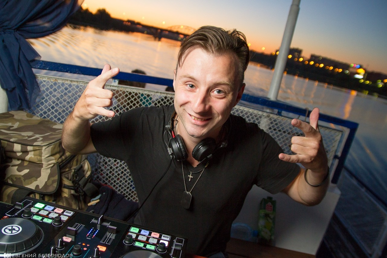 Танцы на воде | 10.08.2018. Галерея Фантим