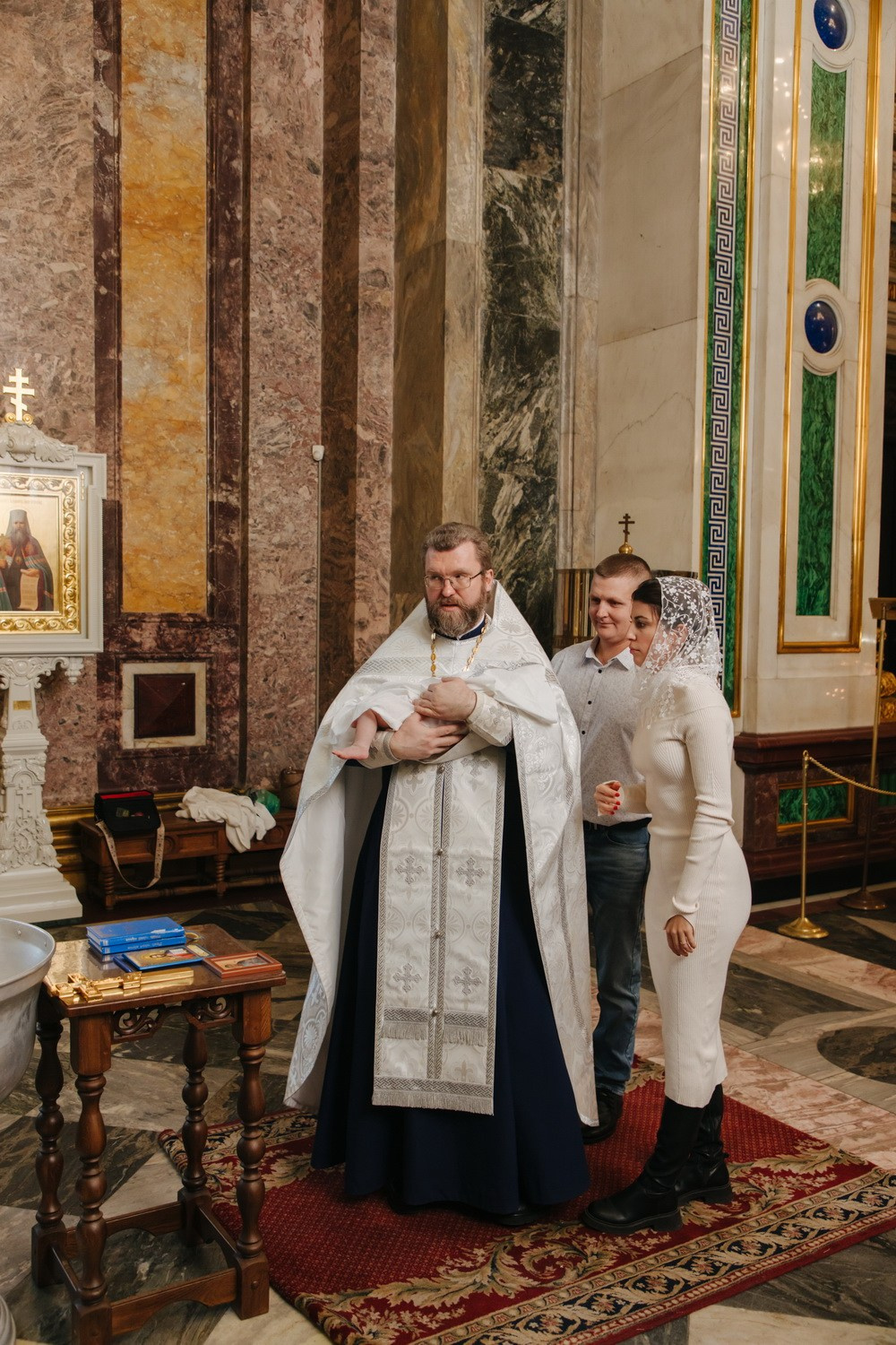 где лучше креститься в спб, храм для крещения, лучшие храмы крещения, сколько стоит крещение в питере, где крестить девочку, мальчика, душевный батюшка, как записаться на крещение, хороший храм