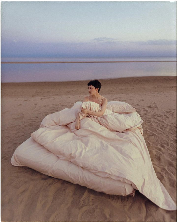 Linge de lit. Fashion and advertising photographer