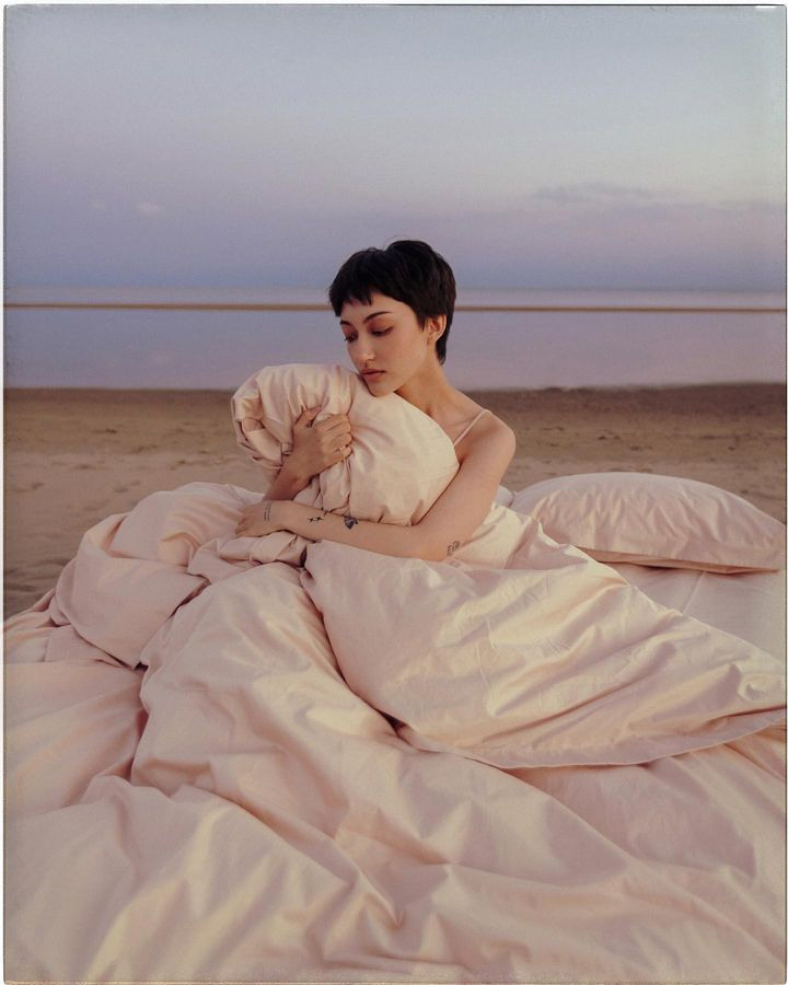 Linge de lit. Fashion and advertising photographer