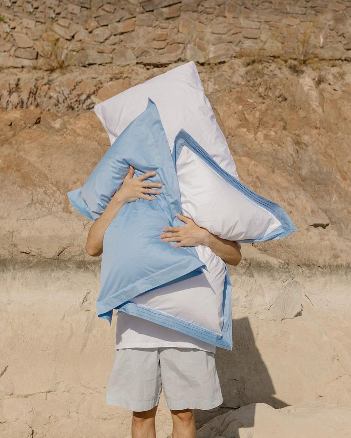 Linge de lit. Fashion and advertising photographer