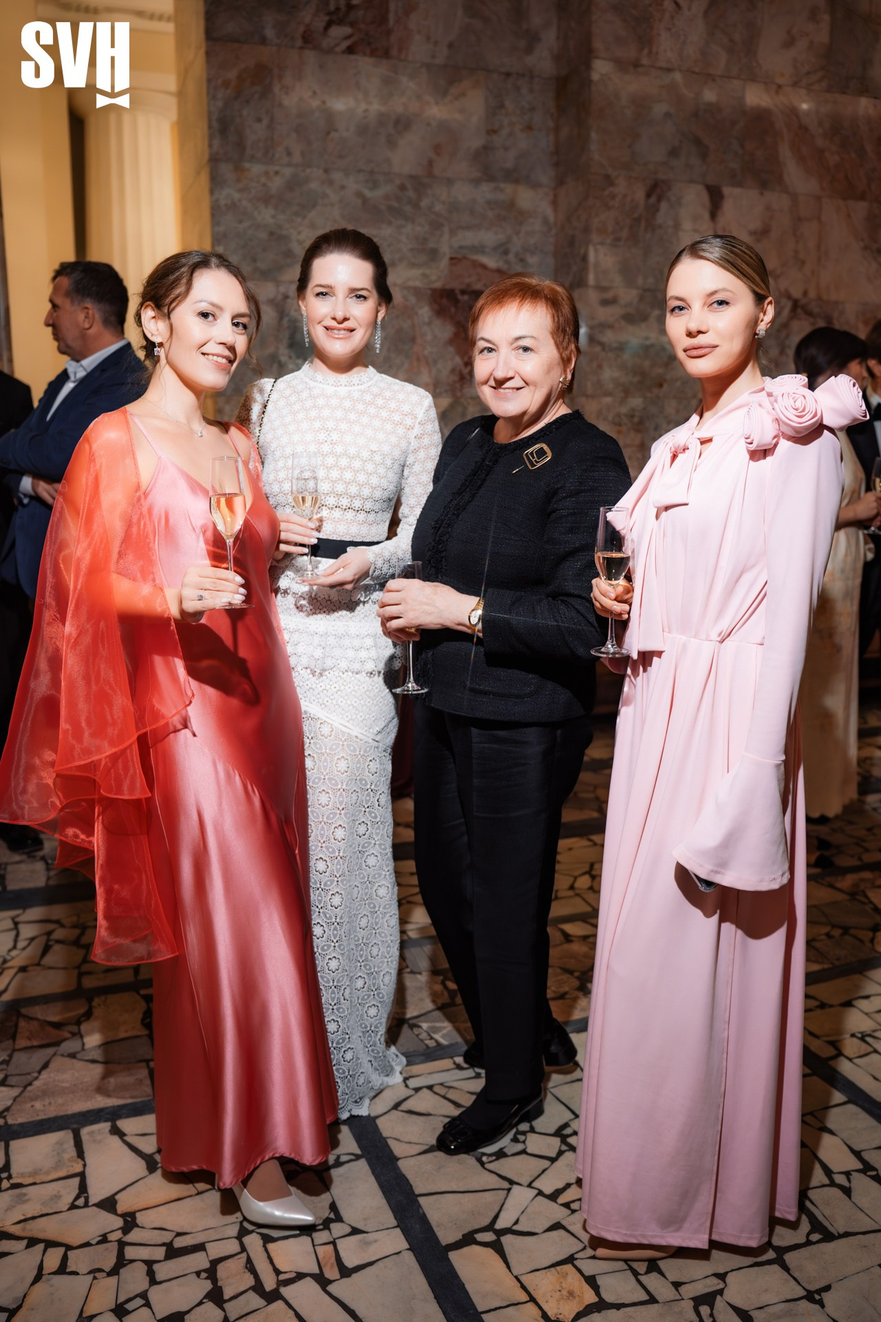 Пасхальный бал Петра Аксёнова