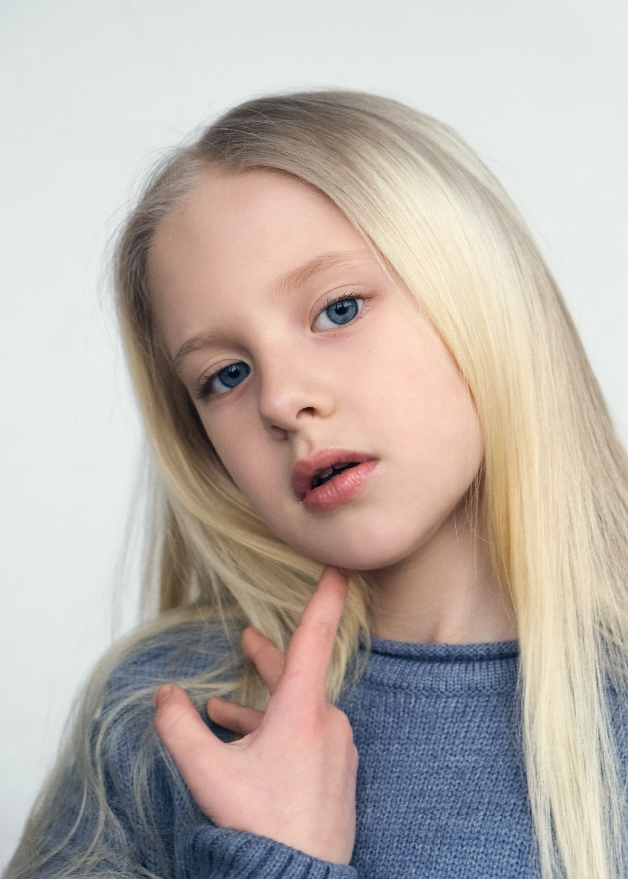 Ksenia. Главная