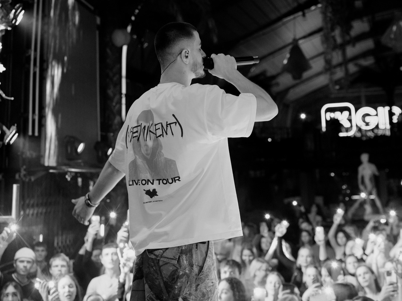 Мерч. Xstazia — музыкальные обложки, арт-дирекшн, режиссура и креативное продюссирование