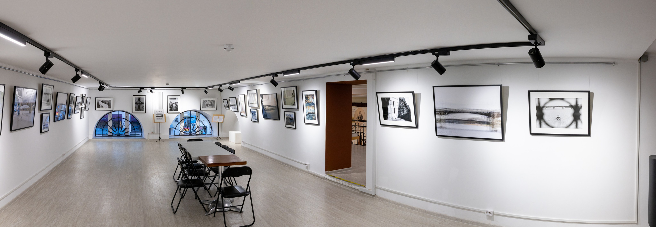 О выставке участников Арт-лаборатории Андрея Годяйкина в Санкт-Петербурге. Фотограф Ольга Дунаева