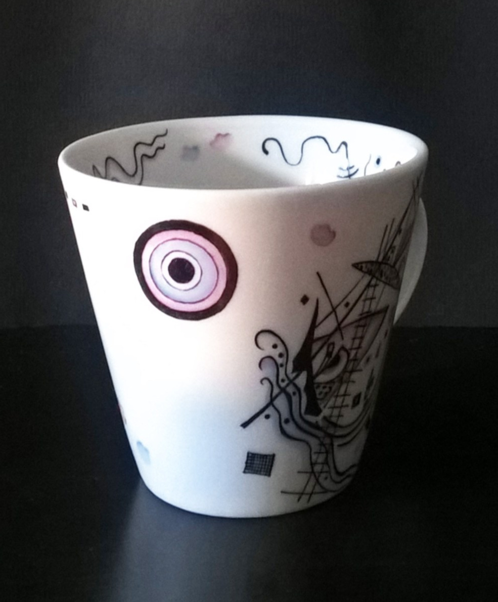 Wassily Kandinsky. Роспись фарфора в Санкт-Петербурге.