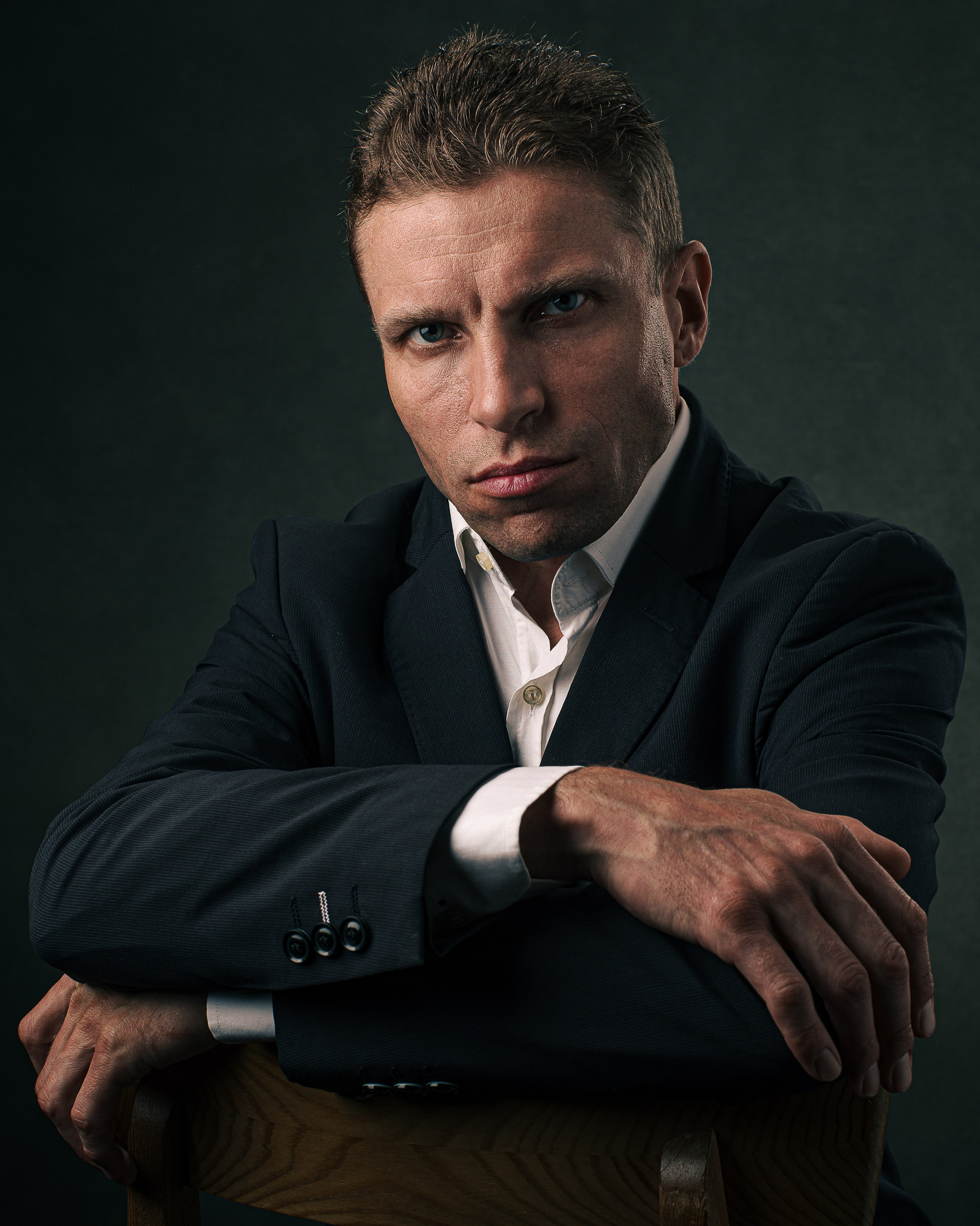 Коммерческая съемка для бизнес фотопортрета в Твери