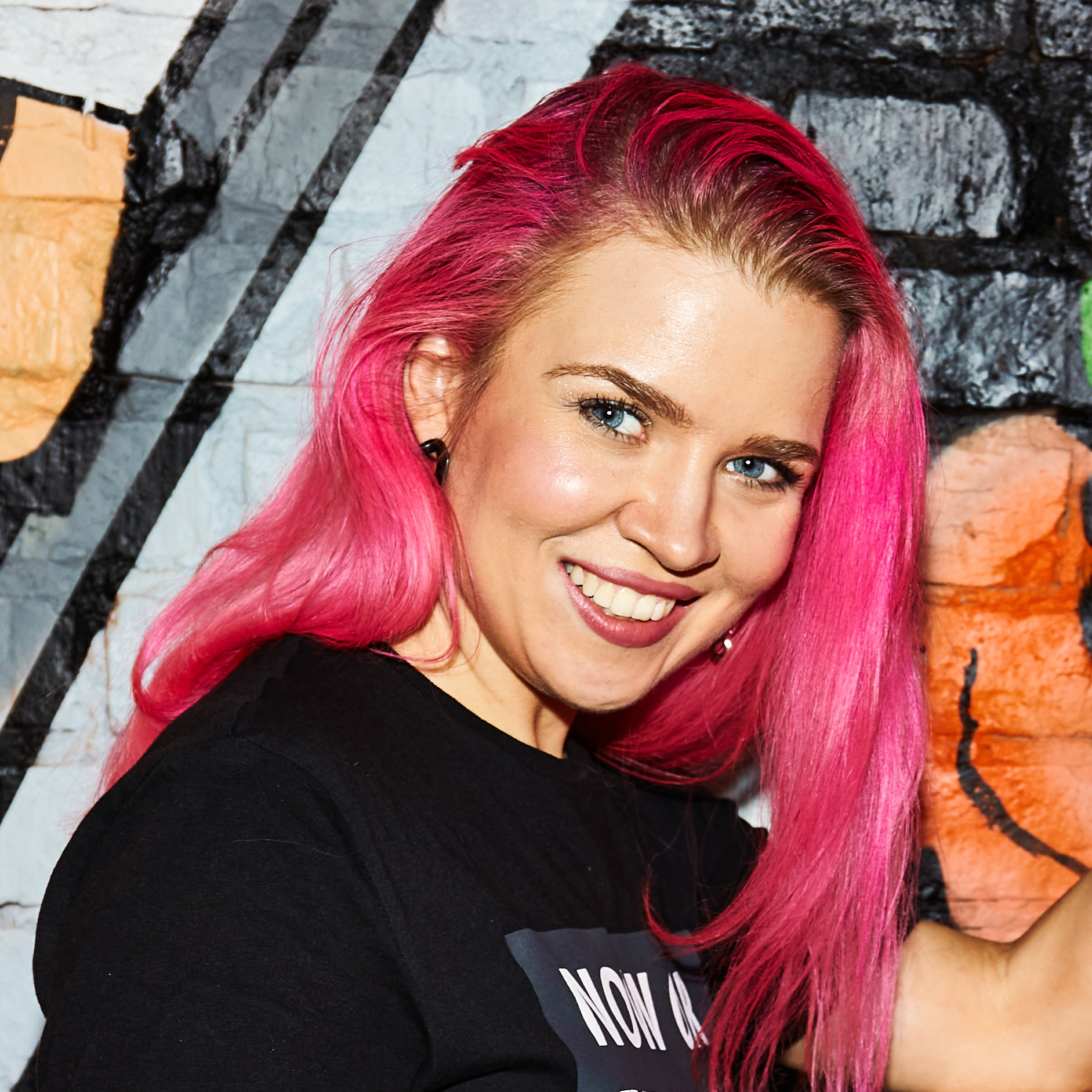 Об авторе. Репортажный и контент-фотограф из Москвы Елена Брэнди