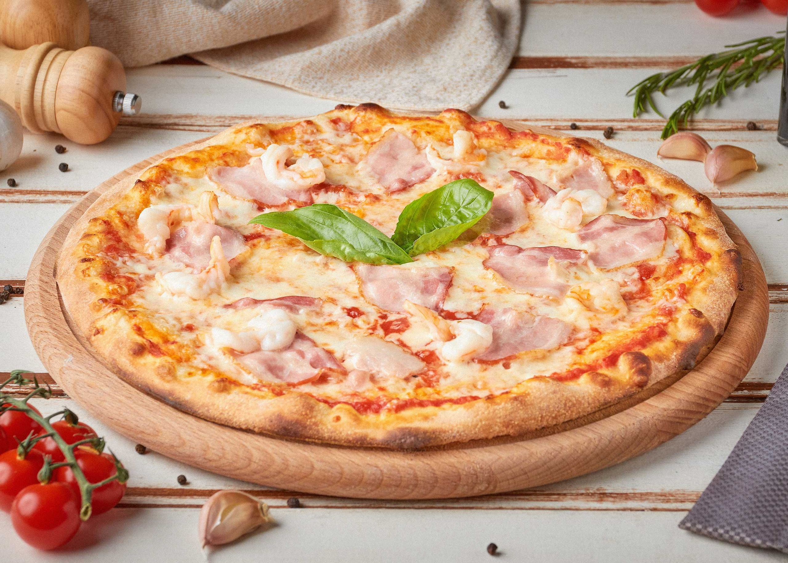 Пицца — съёмка для меню, сайта, SMM и рекламы. Тимур Поляков — фотограф и оператор-постановщик