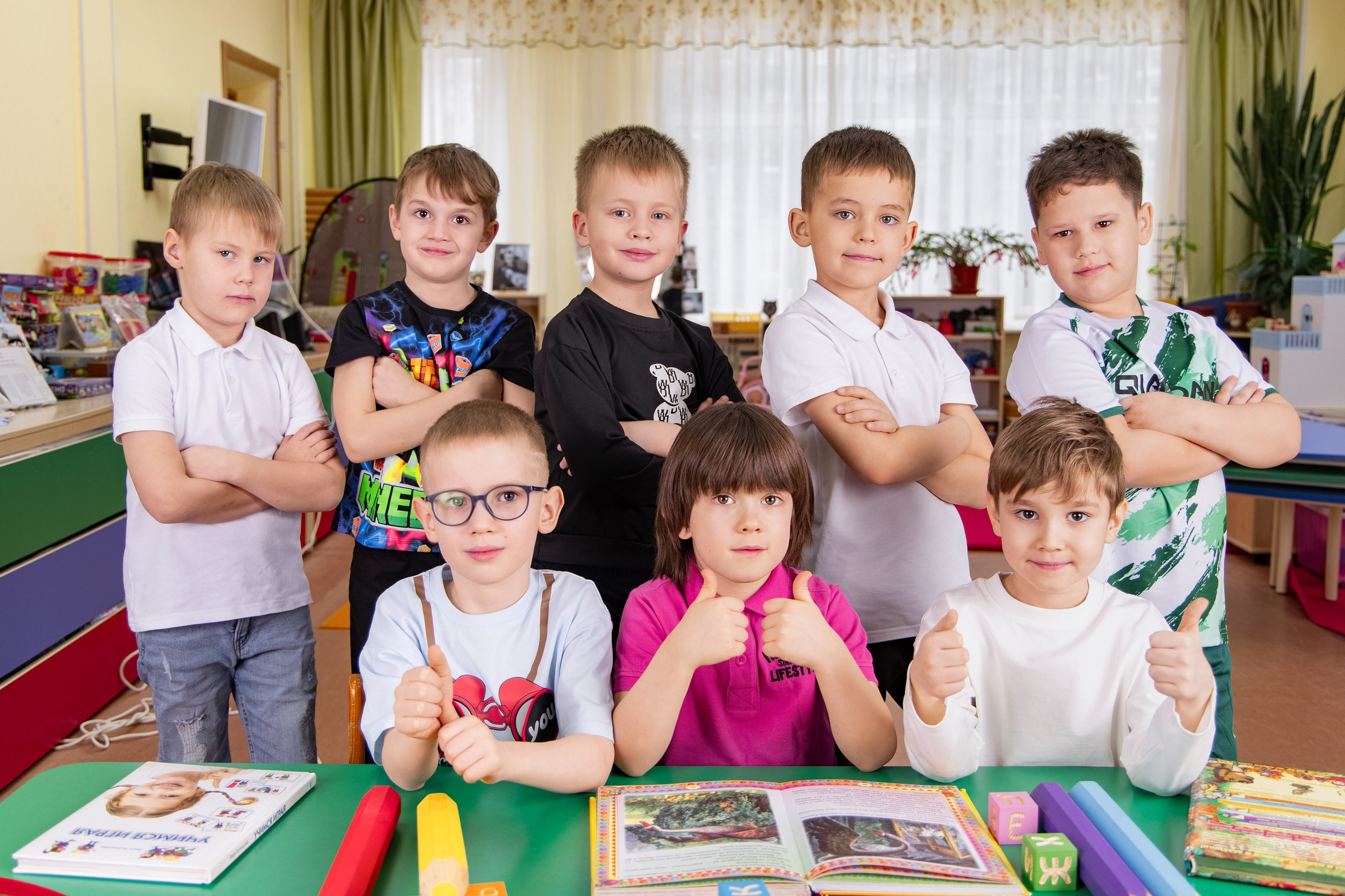Групповые фотографии. Фотограф и видеограф Софья Бурляева в Санкт-Петербурге