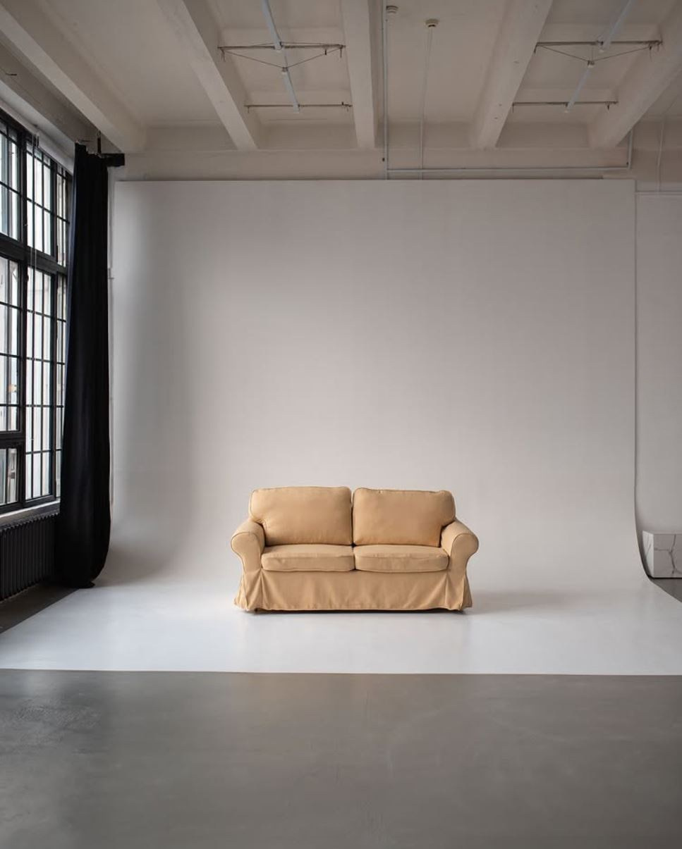 Минималистичные фотостудии Минска. Портретный фотограф в Минске Анна Волейко