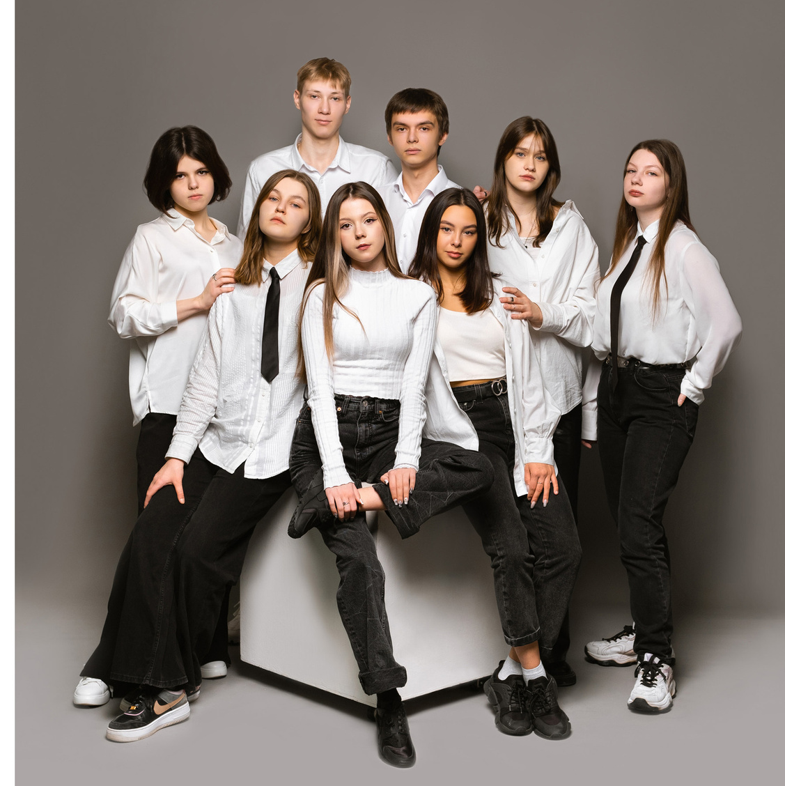 1- 4 класс. Mybooks-nv.ru Выпускные альбомы в Нижневартовске