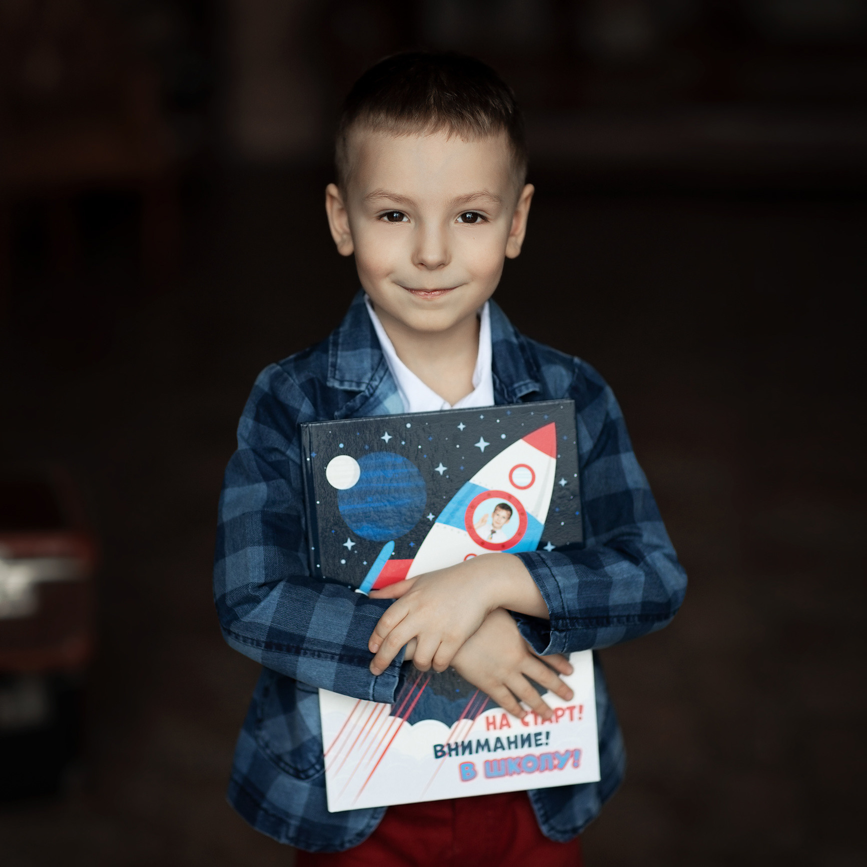 Выпускные альбомы для школы и детского сада в Москве. Детский и семейный фотограф в Москве Лина Левина