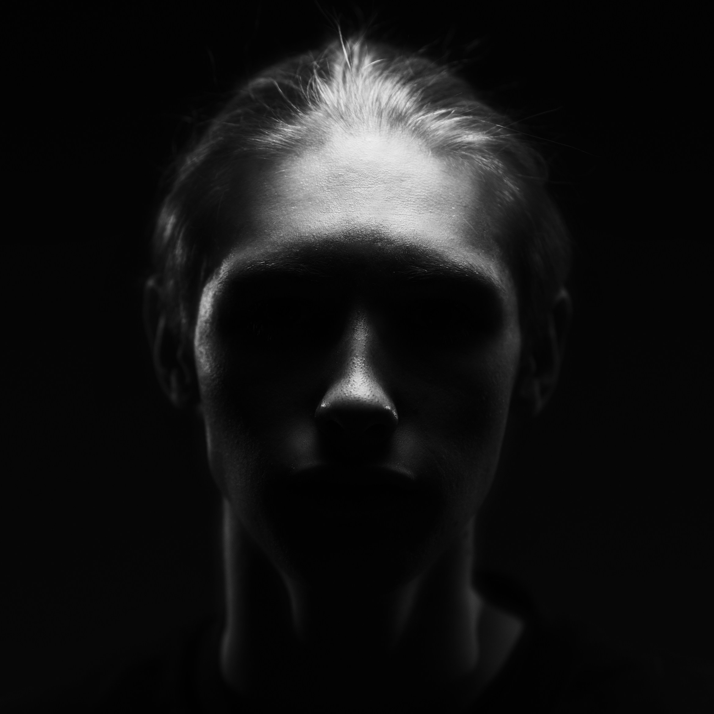 Контакты. Азиев Александр|Портретный фотограф