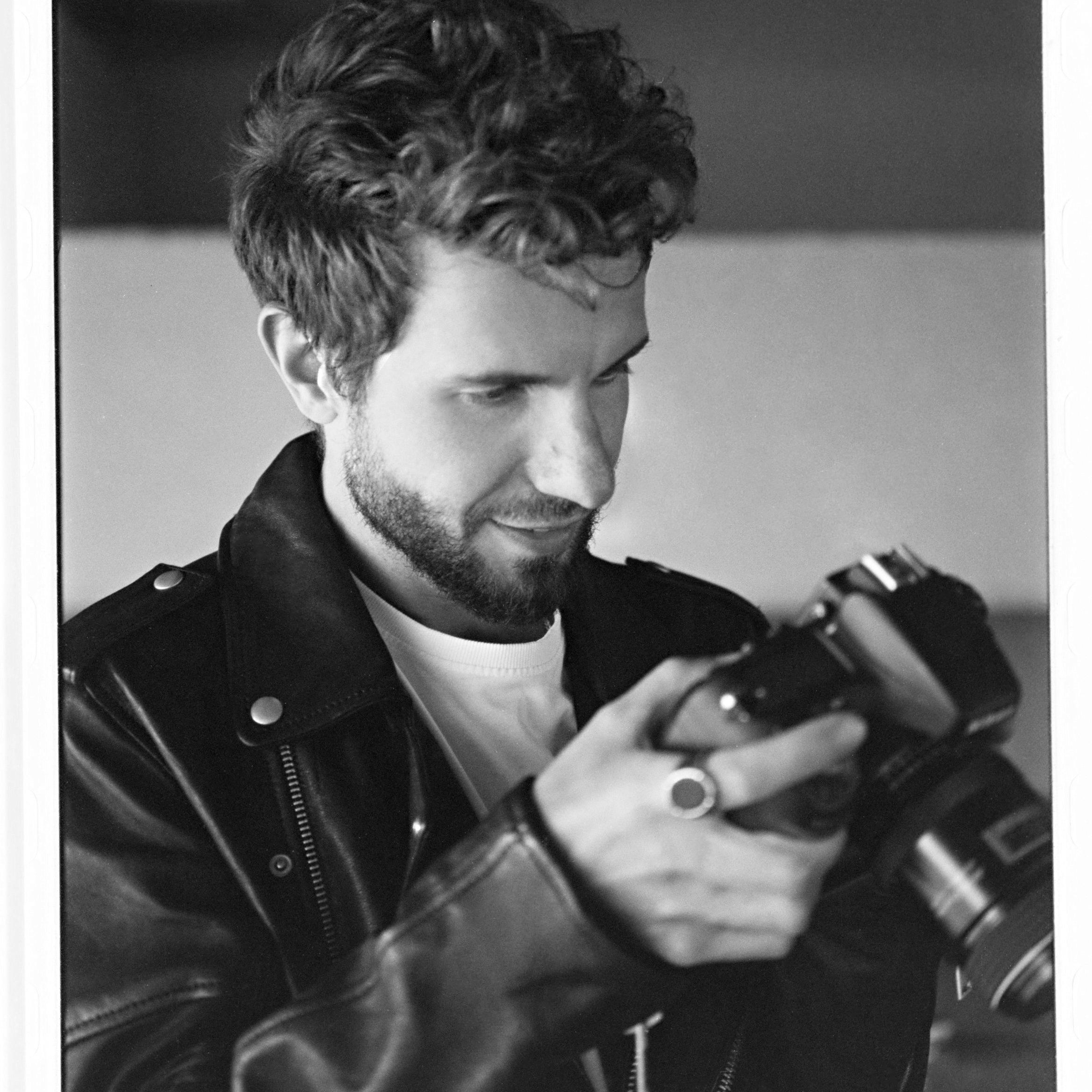 Контакты. Портретный и мужской фотограф в Новосибирске