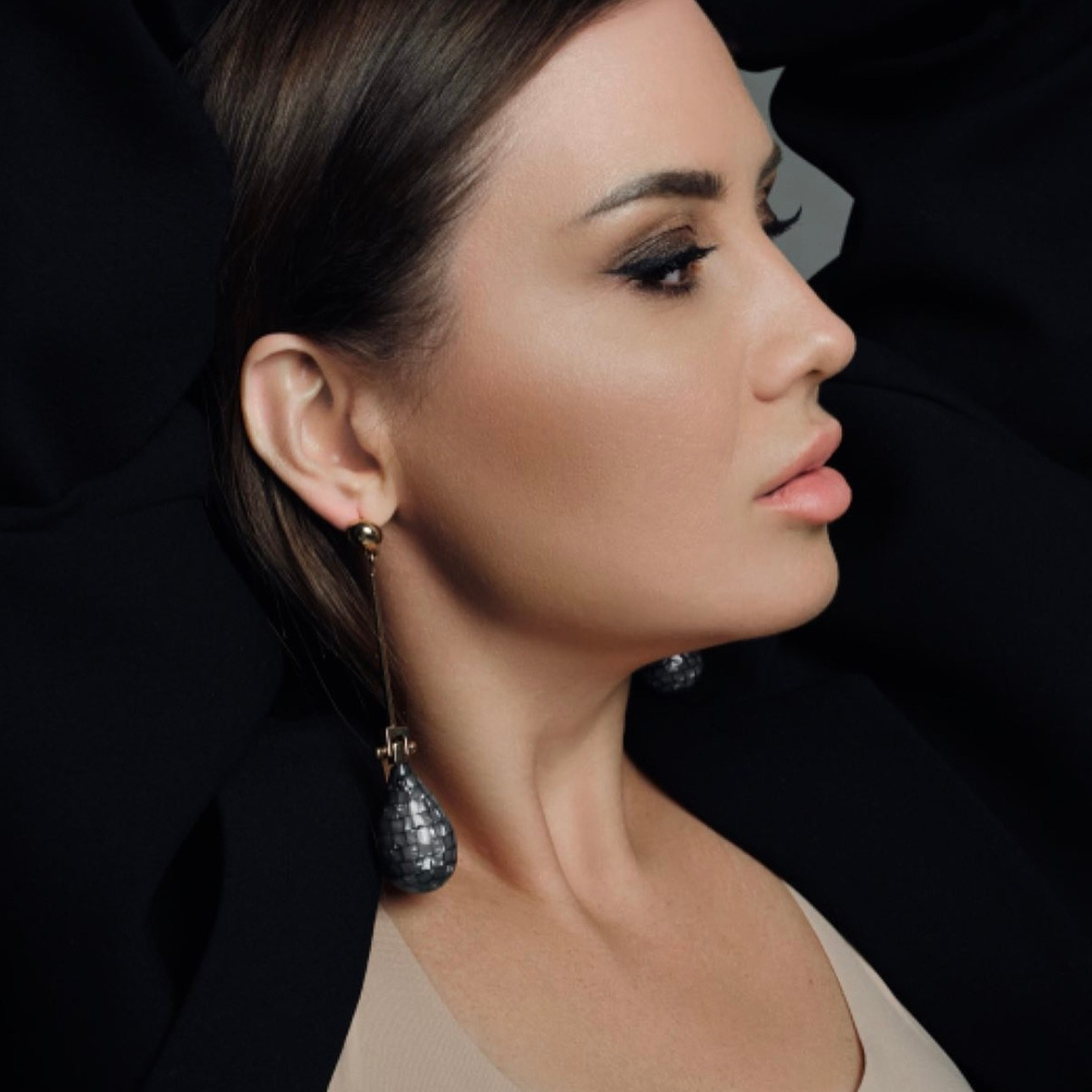 Контакты. Фотограф Наталья Гринько