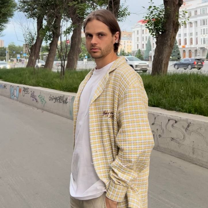 Контакты. Sasha Lapin