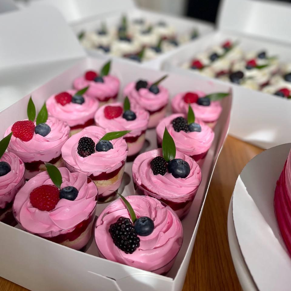 Торт на заказ. Семейный фотограф на крещение Кристина Фриденберга, Москва