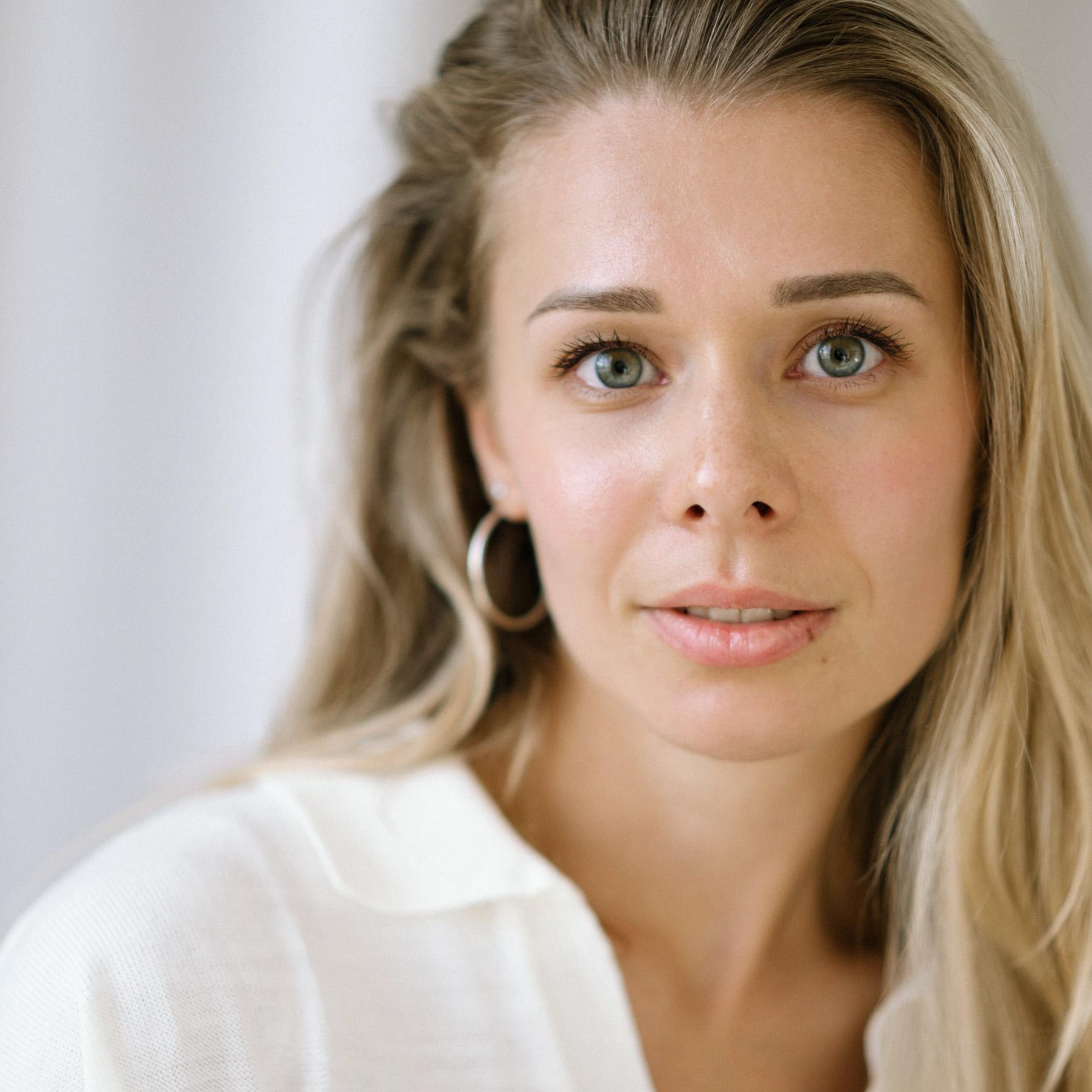 Портретный и репортажный фотограф в Москве Олеся Лисарк