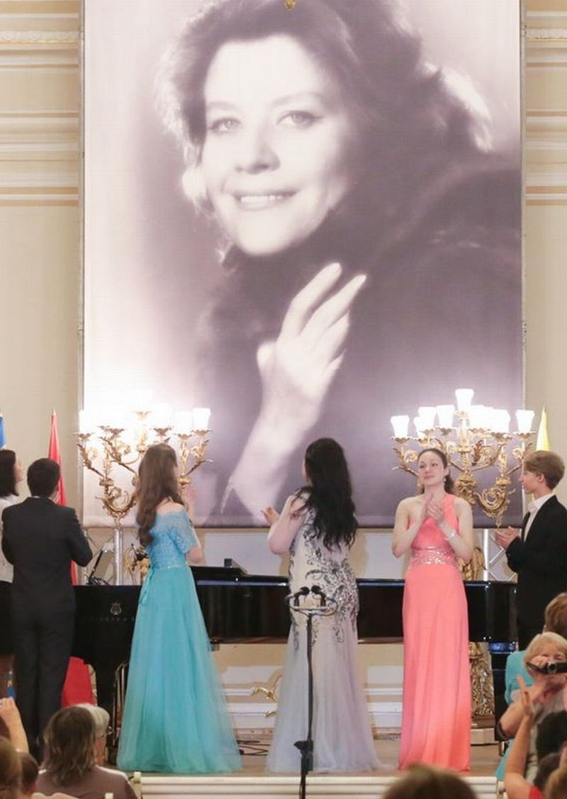 Афиша. Дом Шрёдера