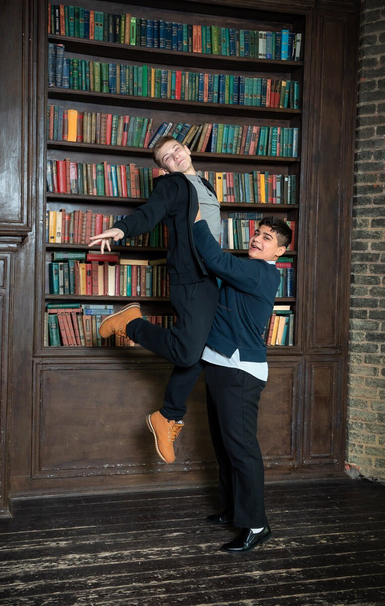 Школьная фотосессия в студии. Выпускные альбомы в Москве и Подмосковье