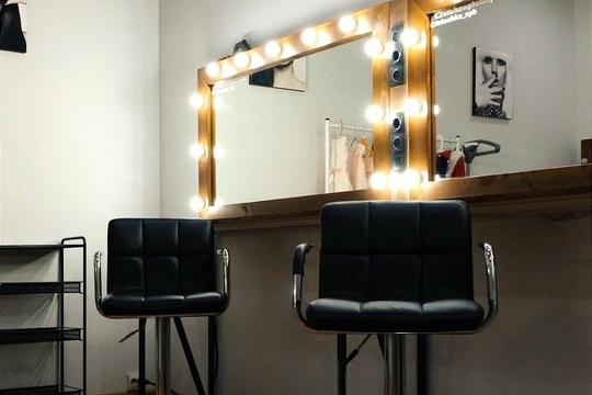 Залы для фотосессии. Профессиональная фотостудия в Санкт-Петербурге «Точка»