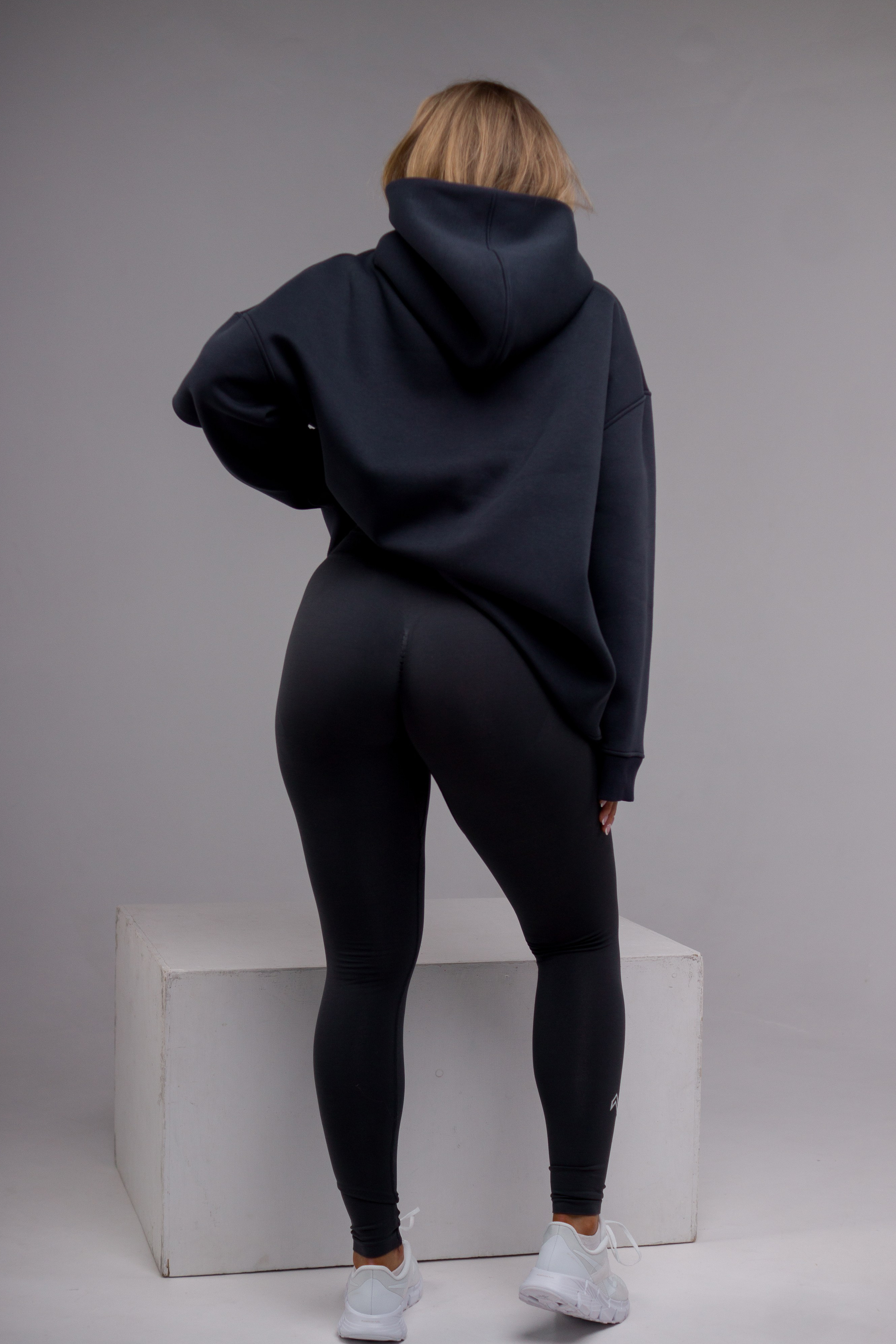 Брэндовая съемка. Фотограф в Санкт-Петербурге Павел Жуков