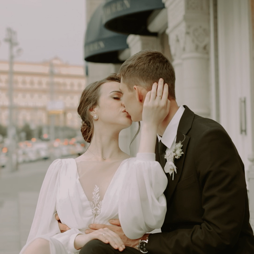 Мануйленко Денис свадебный видеограф