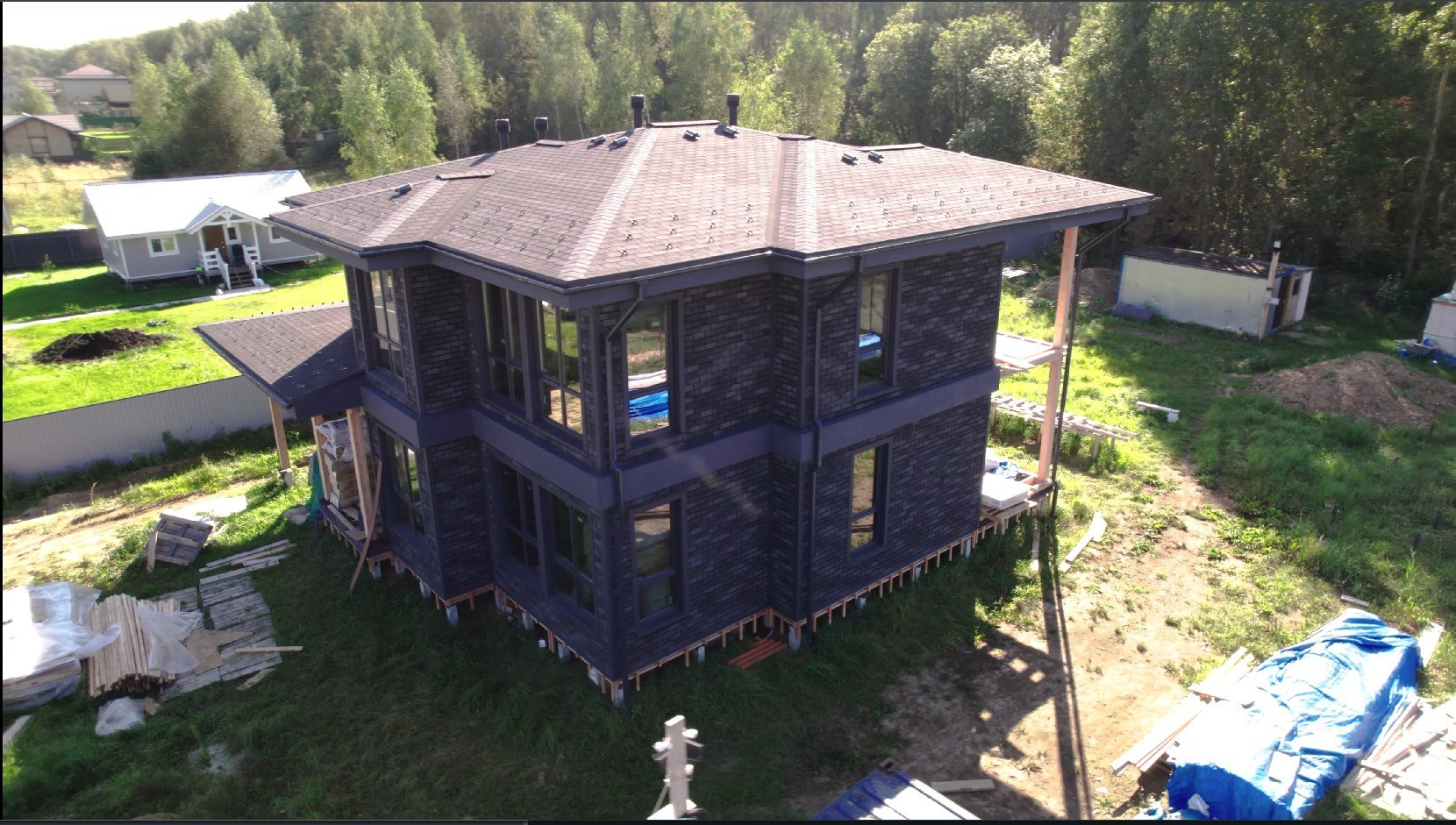 Видео фасада частного дома — монтаж и цветокоррекция | кейс. Фотограф и 3D-визуализатор в Истре — фото, видео, визуализация