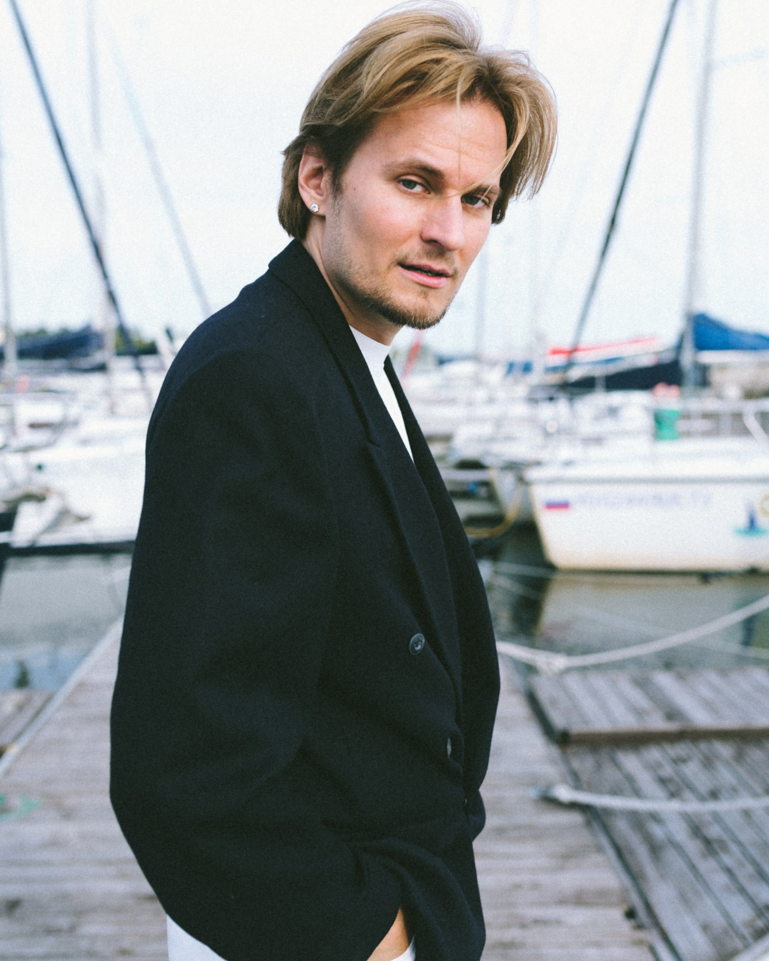 ВЕДУЩИЙ. Фотограф Вито Бурмасов | Москва